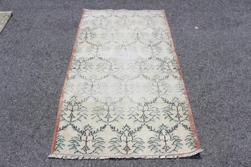 3.2x5.6 ft Oushak Halı, Türk Vintage Halı, Beyaz Yeşil Kareli Halı - 1
