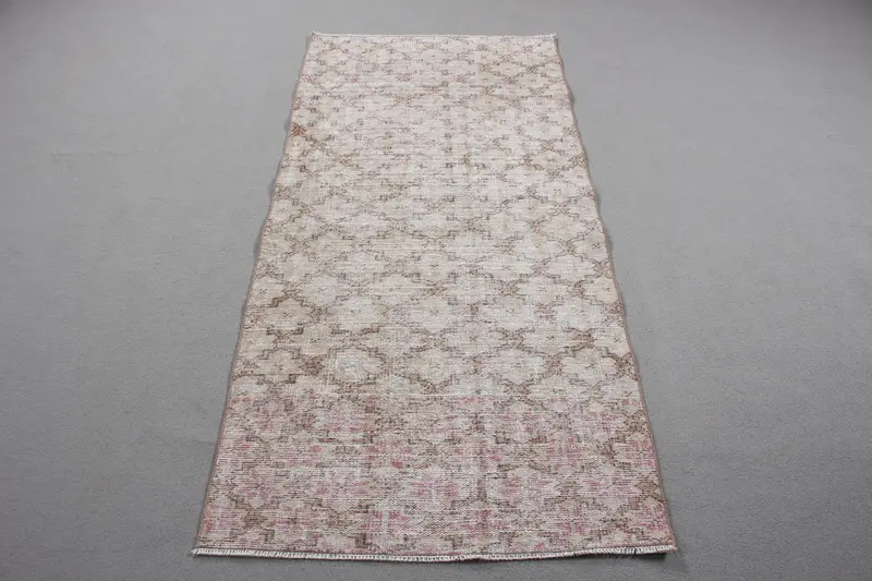 エレガントなベージュとオレンジのラグ、3x6フィートの花柄とペイズリー