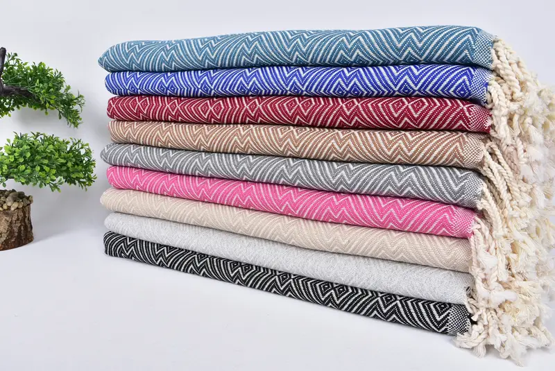 Turkish Towel Monogram, 76x40 Cotton Diamond Towel, Beach Towel Gift, Bride Gift, Wedding Favors, Lightweight Turkish towel, Luxury Beach Towel - 3