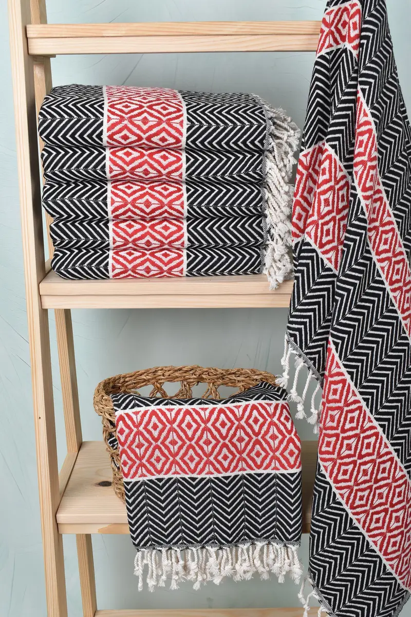 Bridesmaid Gifts, Turkish towel, Peshtemal, Sand-resistant Turkish towel for travel, Beach Towel Bulk, Wedding Gift, 70x40 Cotton Chevron Towel - 3