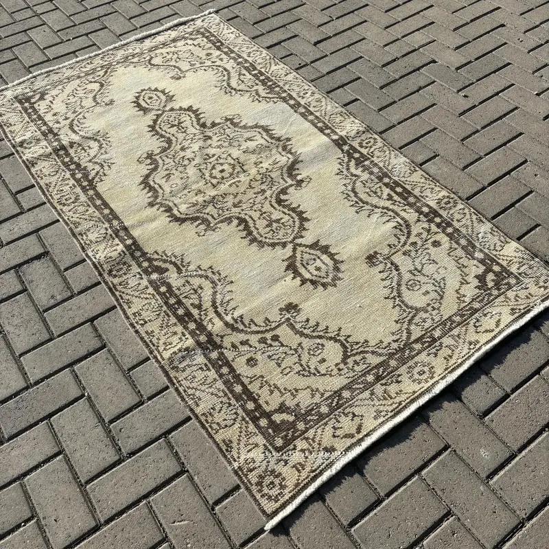 3.5x6.2 ft Accent Türk Halısı, Kahverengi Çiçekli Vintage Halı - 1