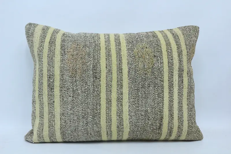 Bright Cushion Cover, Vintage Kilim Throw Pillow, Handwoven Cushion Case, Pillow Case, 20x28 Beige Cushion, Vintage Kilim Pillow, Kilim Pillow Cover - 1