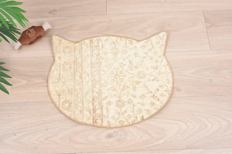 Bohemian Round Wool Placemat, Beige Traditional Placemat