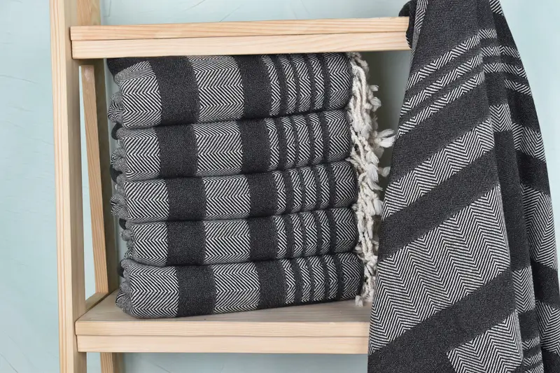 Turkish bath towel, Peshtemal Towel, Custom Wedding Gifts, Gift For Best Friend, First Wedding Anniversary Gift, 68x38 Cotton Chevron Towel - 2