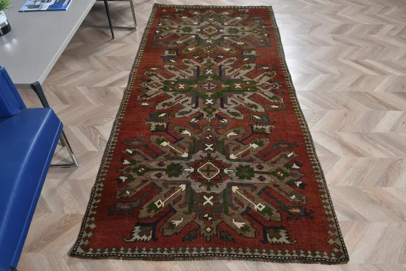 パープル、グリーン アニマル柄ラグ、3.7x8フィート