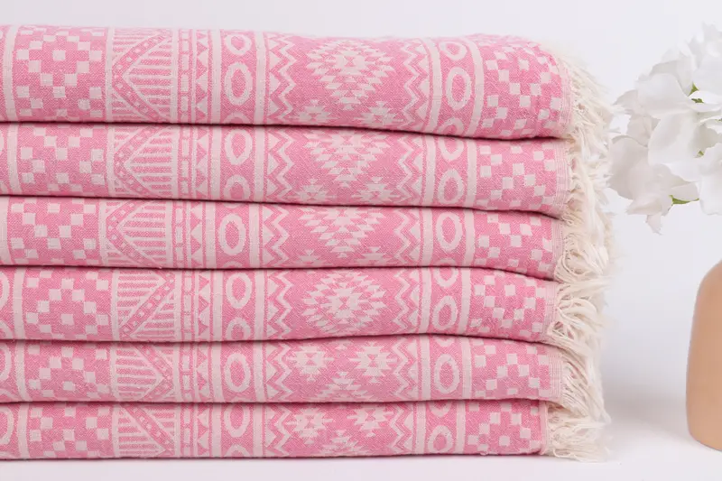 Fouta towel, Housewarming Gift, Quick-dry travel peshtemal towel, Cotton towel, Beach Size Towel, 68x36 Cotton Geometric Towel, Wedding Shower Gift - 4