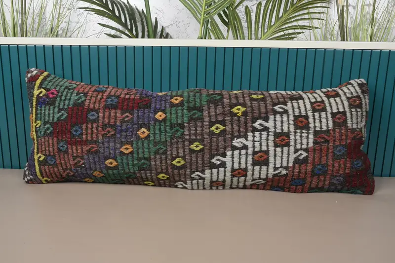 Handgefertigtes Southwestern-Wurfkissen, 12 x 36 grünes und rotes Vintage-Kissen