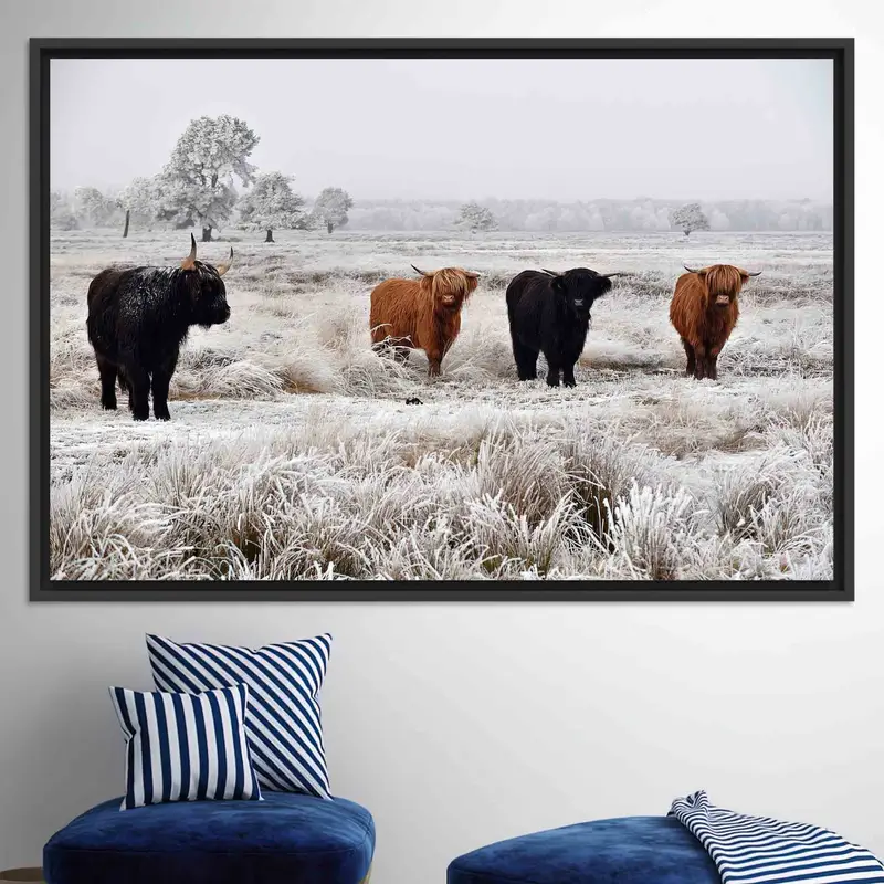 Eleganter Kuh-Leinwanddruck: Bauernhausdekor, Naturlandschaft