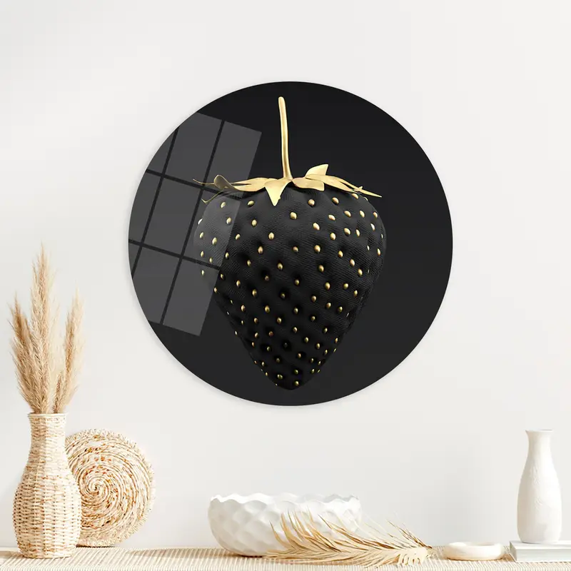 エレガントなブラックとゴールドのイチゴプリントキャンバスアート