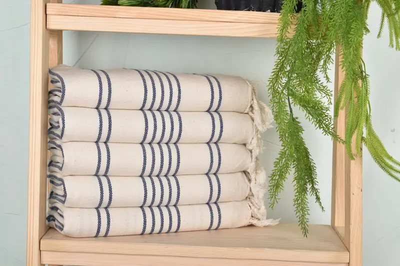 Turkish hand towel, Organic cotton peshtemal for spa and beach, Embroidery Towels, Gift For Her, Turkish bath towel, 70x40 Cotton Striped Towel - 1