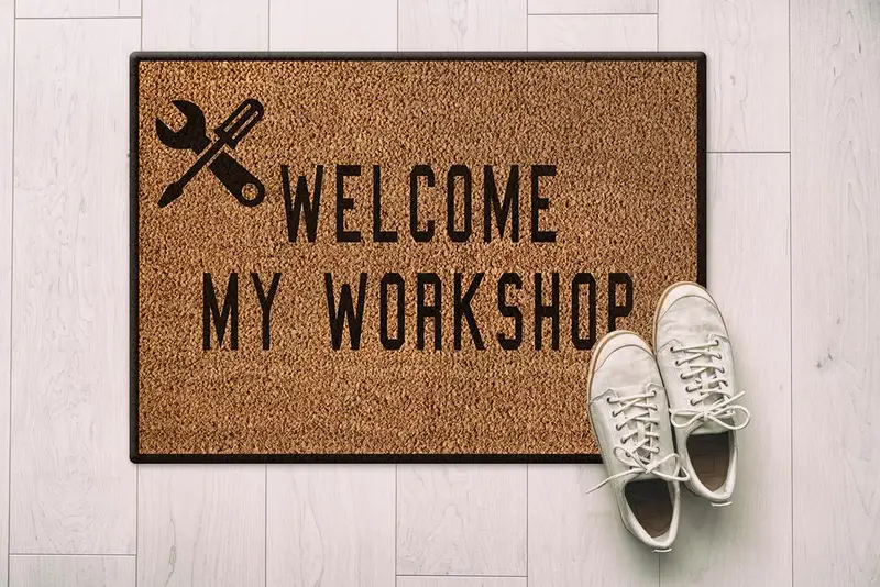 Elegant Printed Rug: Modern Design for Man Cave & Trendy Spaces