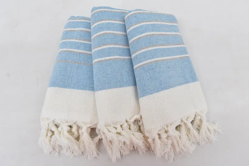 Frohe Weihnachtsgeschenke, Brautjungferngeschenke, Hochzeitsbevorzugungen, personalisiertes Handtuch, 36x18 Baumwollgestreift Terry Handtuch, Handtuch mit Namen, Badezimmertücher - 3