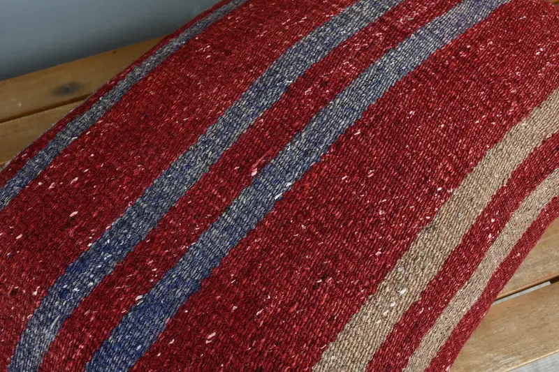 Kilim Pillow, Cozy Throw Pillow Case, Cushion, Pillow for Sofa, Vintage Kilim Throw Pillow, Bolster Pillow Cover, 16x24 Red Pillow Cover - 4
