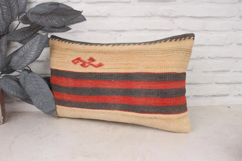 Boho Pillow Sham Cover, Ethnical Kilim Rug Pillow, Vintage Kilim Pillow, One Of A Kind Pillow, Pillow, 12x20 Beige Pillow Cover - 4
