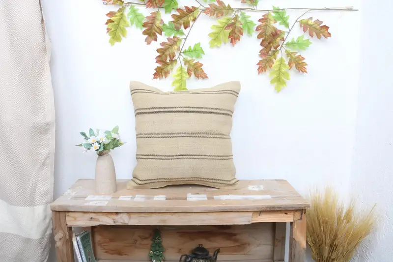 Besticktes Leinen-Wurfkissen, Vintage-gestreiftes Kissen für Wohnheim