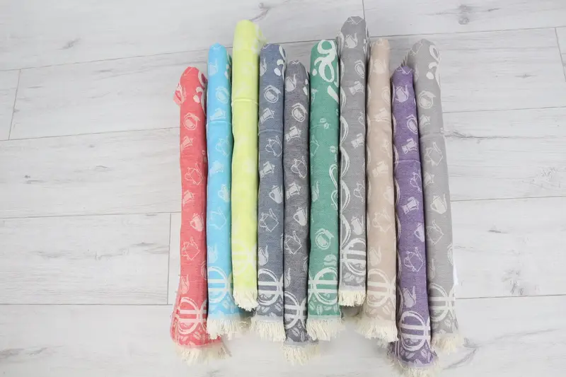 Geschenke für ihn, Hochzeitsbevorzugungen, maßgeschneidertes Handtuch, Monogramm Küchentuch, bestes Hochzeitsgeschenk, Hauswärmegeschenk, 28x20 Baumwollkaffee gemustertes Handtuch - 5