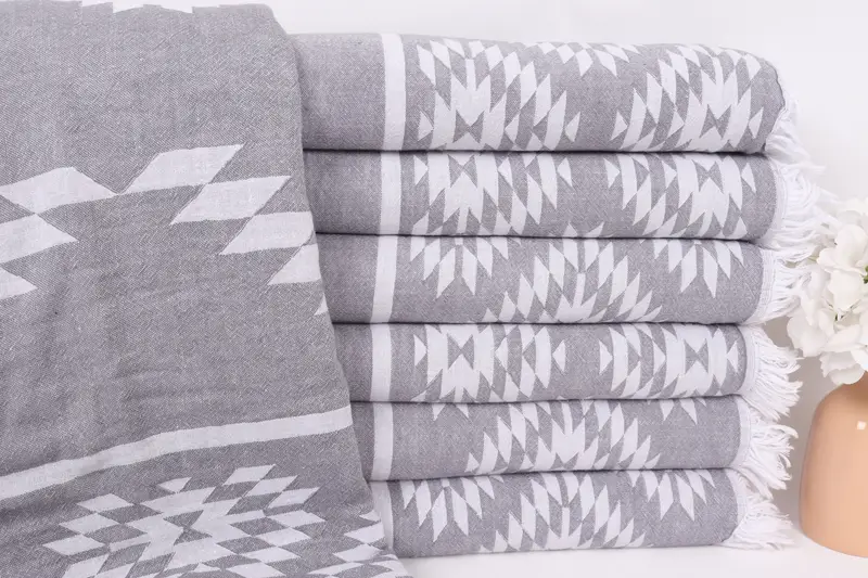 Decorative Blanket, Christmas Gift, Beach Theme Bachelorette Party, Housewarming Gift, Family Gift Basket, Tablecloth, 84x56 Cotton Kilim Towel - 1