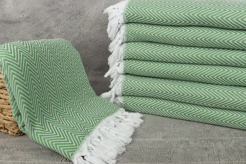 Oversized Beach Towel, Large Beach Towel Personalized, Girl Trip Party Favor, Turkish Blanket, Tablecloth, Welcome Wedding Gift, Woven Throw Blanket - 3