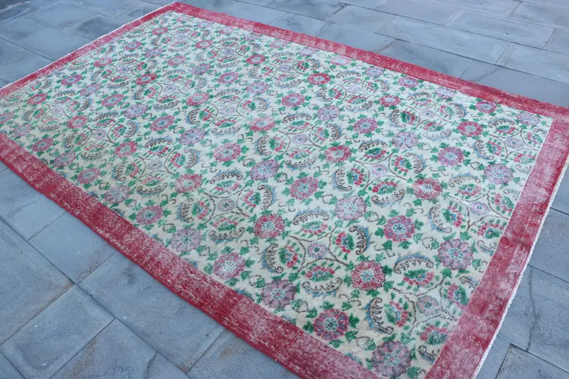 ヴィンテージラグ、5.6x9フィートのラージトルコラグ、レッドブルーチェックラグ