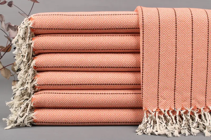 Organic Cotton Towel Diamond Peshtemal, 38x67 Inches