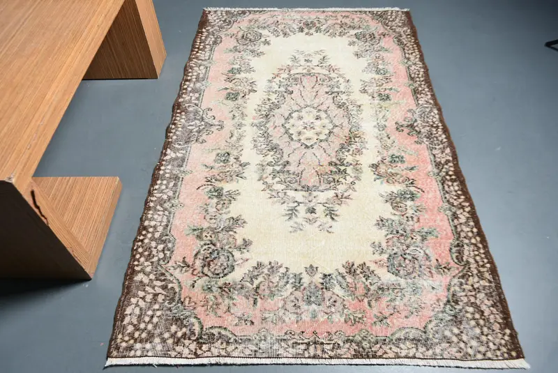 Alfombra turca, alfombra de área de 3,9x6,4 pies, alfombra vintage de lana del suroeste marrón - 1