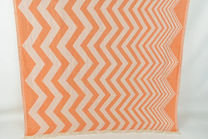 70x40 Cotton Zigzag Design Towel, Absorbent towel, Lightweight Turkish towel, Turkish Towel USA, Personalized Gift For Her, Custom Bath Towel - 1