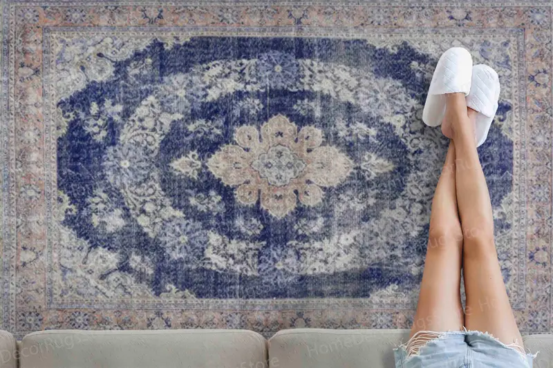 エレガントなプリントラグ：落ち着いたメダリオンとエスニックな花柄デザイン