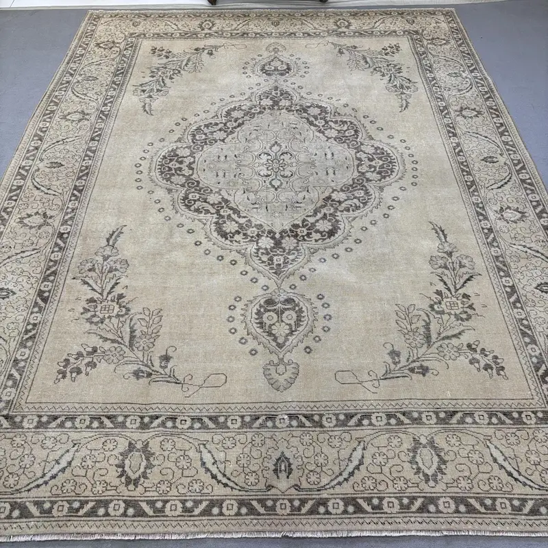 9.7x12.9 ft Vintage Rug, Turkish Oversize Rug, Gray Brown Floral Rug - 1