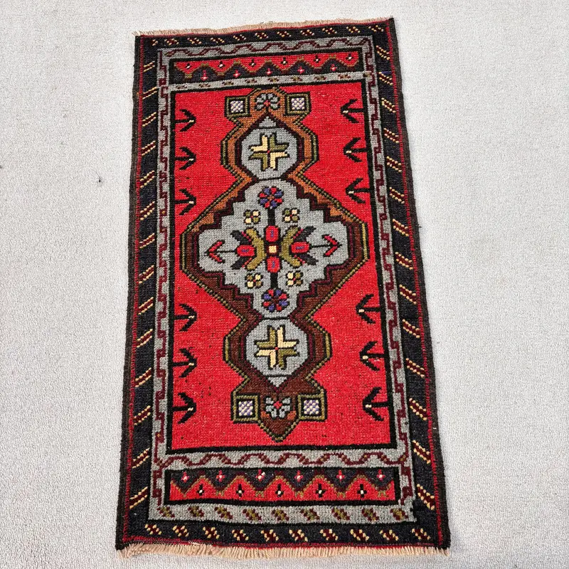 1.8x3.2 ft Small Vintage Turkish Rug, Red Moroccan Wool Rug - 1