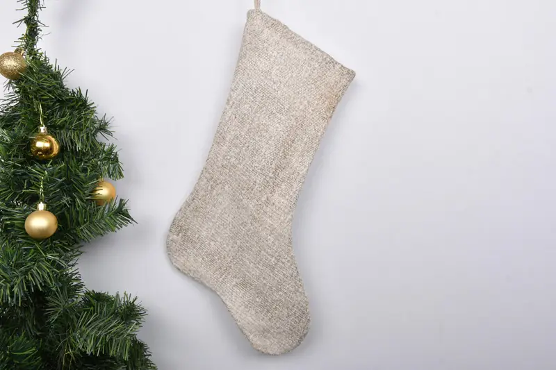 Şenlikli Noel Süsleri Deseni, 7 İnç Geniş Tatil Çorabı