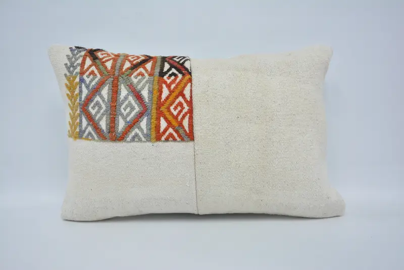 Vintage Pillow, Cushion, Pillow for Couch, Tapestry Cushion, 16x24 White Pillow Case, Ethnical Kilim Rug Pillow - 1