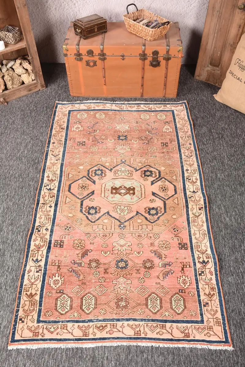 Türk Halısı, 3.9x6.8 ft Alan Kilimi, Pembe Çiçekli Yün Vintage Halı - 1