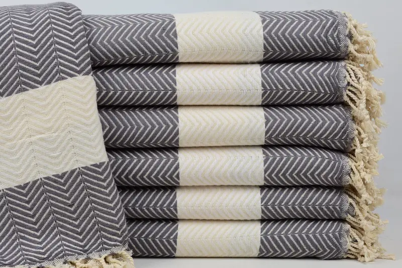 Wedding Gifts Towel, Dark Gray-White Zig Zag, Beach Size, 70x40 Inches