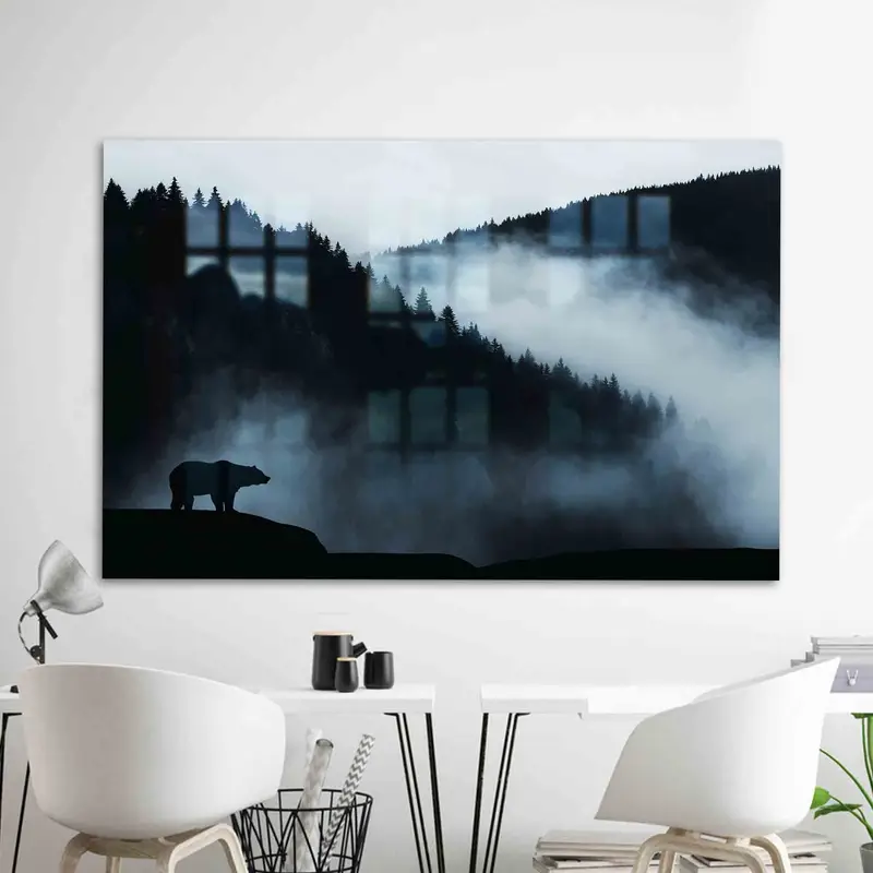 Vidrio impreso elegante: diseño de silueta de oso de paisaje salvaje