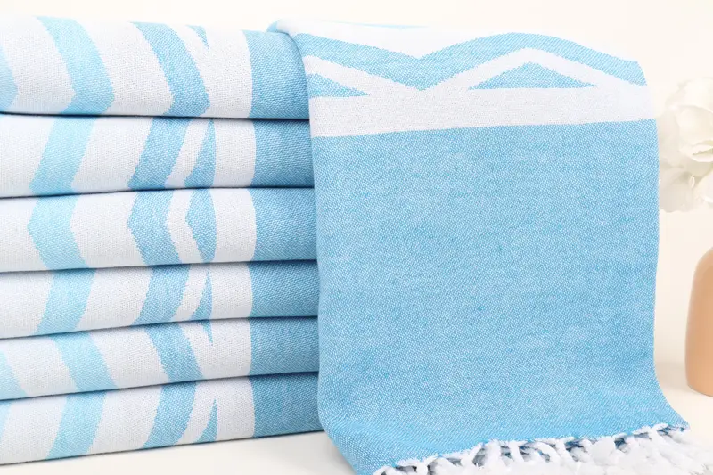 Girl Trip Party Favor, Gift Boxes Towel, Handmade Gift, Luxury towel, 70x36 Cotton Patterned Towel, Travel towel, Guest Towel, Oversized Beach Towel - 3