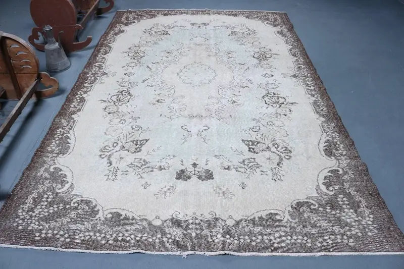 Vintage Büyük Halı 6.3x9.9 ft, Türk Oushak Kahverengi Bitkiler ve ağaçlar Yün Halı - 1