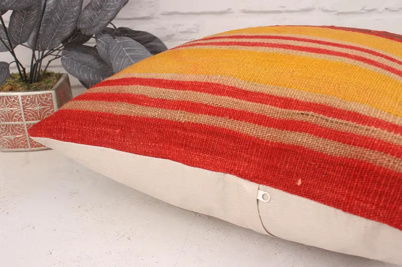 Boho Pillow, Crochet Pattern Pillow Cover, 20x20 Red Cushion Cover, Handmade Pillow, Gift Pillow, Kilim Pillow, Cushion Case - 6
