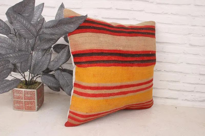 Boho Pillow, Crochet Pattern Pillow Cover, 20x20 Red Cushion Cover, Handmade Pillow, Gift Pillow, Kilim Pillow, Cushion Case - 3