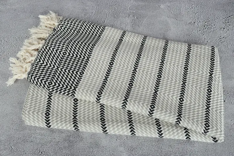 Handwoven Turkish Towel, Bachelor Towel, Turkish towel, Housewarming Gift, Engagement Gift, 80x40 Cotton Diamond Towel, Personalized Beach Towel - 6