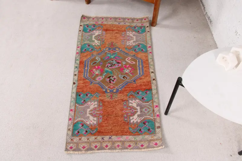 Handmade Orange-Green Ombré Rug, 0.1x3.5 ft