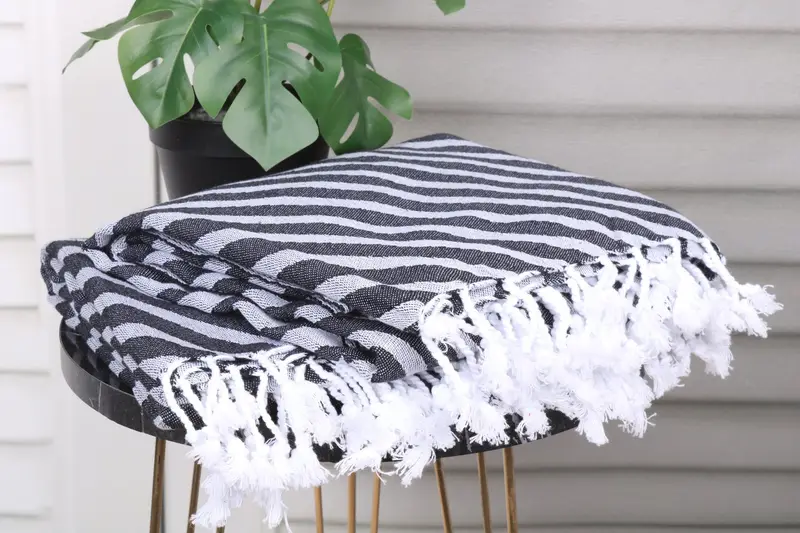 Handmade Gift, 70x40 Cotton Striped Towel, Luxury Turkish peshtemal beach towel, Quick-Dry Beach Towel, Custom Wedding Gifts, Home Decor Gifts - 4