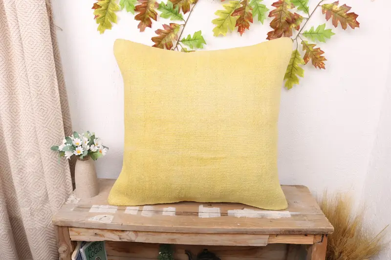 Braunes und gelbes Southwestern-Wurfkissen, Vintage-gesticktes Kissen