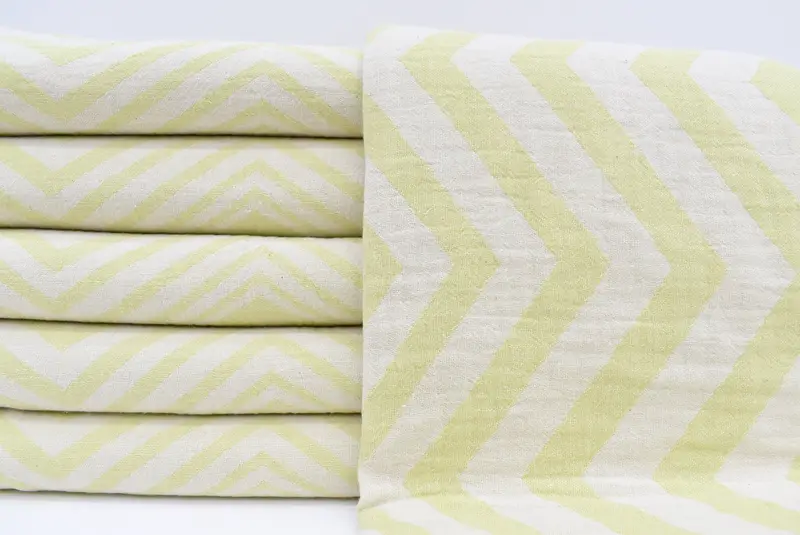 Fouta towel, Bachelorette Favors Beach, Home Gift, Personalized Bridesmaid Gift, Pool Towels, 70x40 Cotton Zigzag Design Towel, Sand-resistant towel - 1