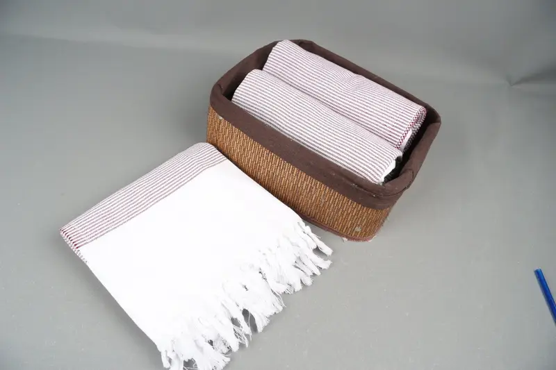 Personalized Gift Box Towel, Striped Burgundy, Organic Cotton, 40x71 Inches