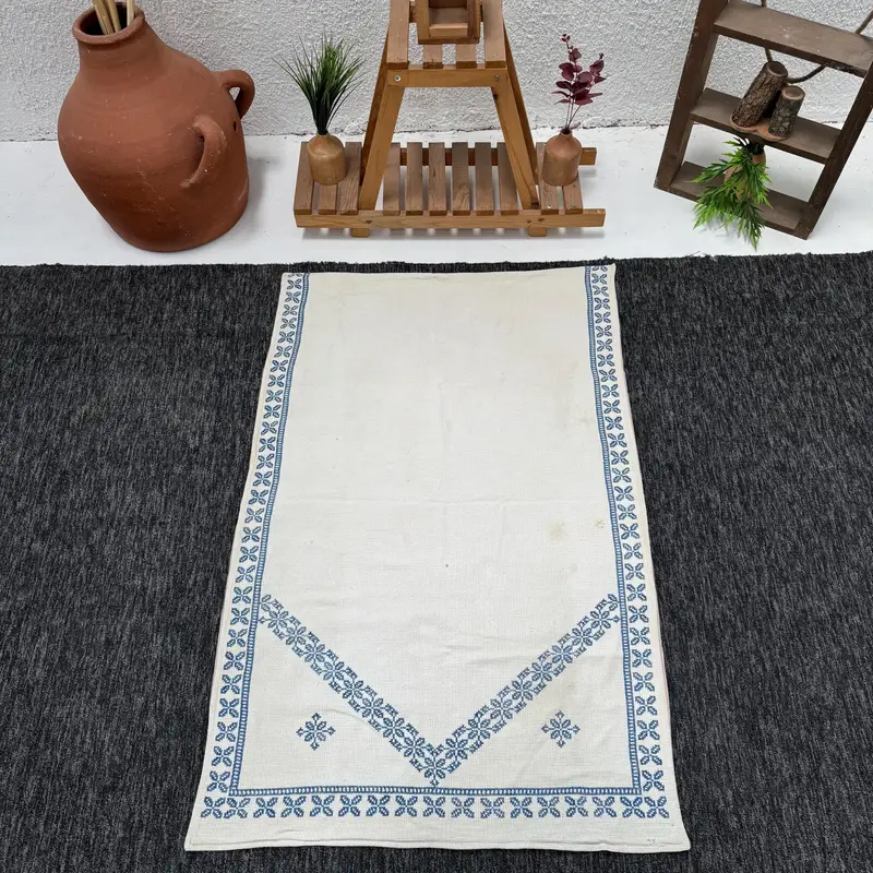 Turkish Vintage Oushak Rug 2.7x4.1 ft (82x126 cm), Beige Floral Wool Rug - 1