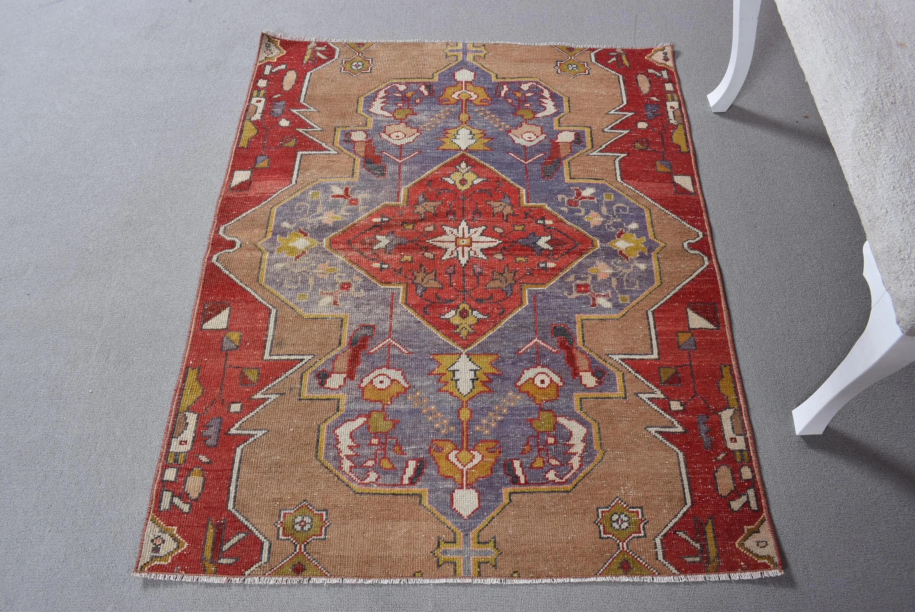 3,37 x 4,2 Fuß kleiner Vintage-Teppich, rot-blauer türkischer Karo-Wollteppich - 1