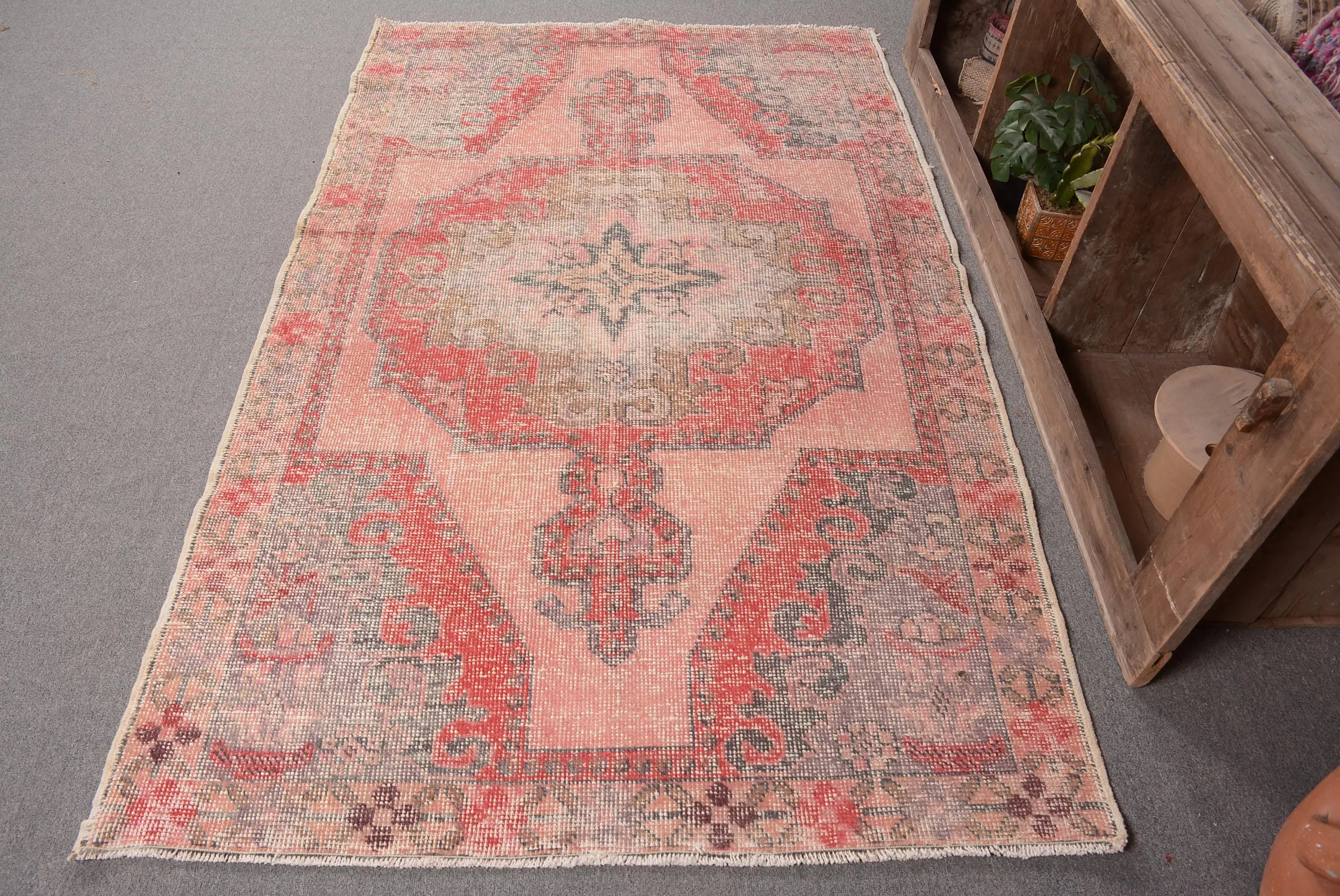 Vintage Turkish Rug, 4.3x7 ft Rug, Red Area Polka dot Rug - 1