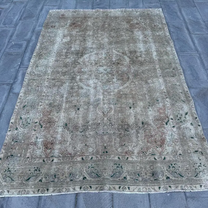 Vintage Oushak Rug 6.6x9.6 ft (202x293 cm), Gray Check Turkish Rug - 1