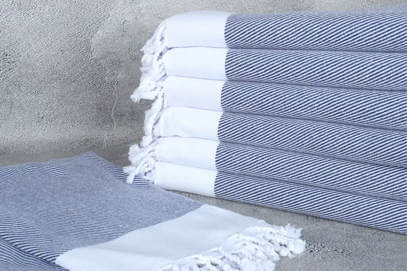 Personalized Bridesmaid Beach Towel, Unique Gift, 70x40 Cotton Chevron Towel, Cotton towel, Personalized Gifts, Custom Gift, Bridemaids Beach Towel - 2