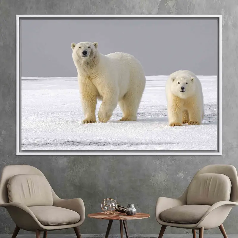 Majestät des Eisbären: Bedruckte Leinwandkunst für Ihren Raum